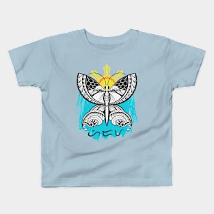 Tribal line Art Butterfly / Baybayin word Hiraya (Imagination) Kids T-Shirt